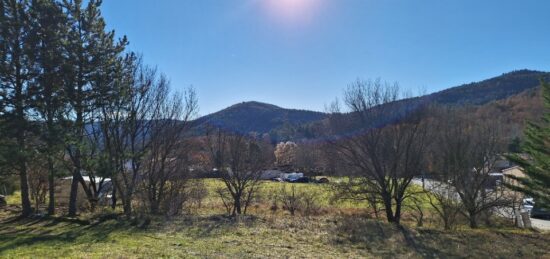 Terrain à bâtir à , Alpes-de-Haute-Provence