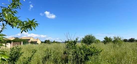 Terrain à bâtir à Laudun-l'Ardoise, Occitanie