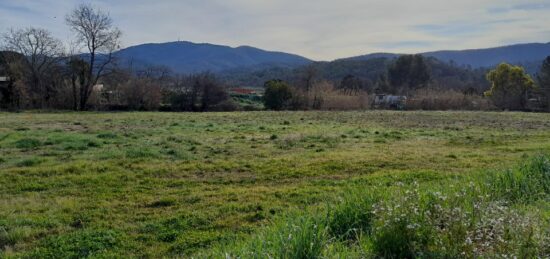 Terrain à bâtir à Pignans, Provence-Alpes-Côte d'Azur