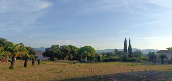 Terrain à bâtir à , Var