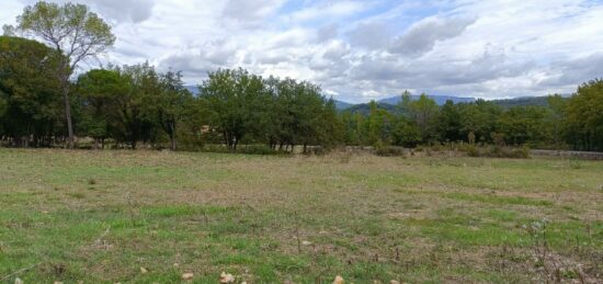 Terrain à bâtir à Tourrettes, Provence-Alpes-Côte d'Azur