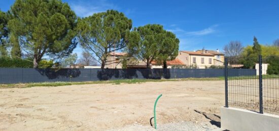 Maison neuve à , Alpes-de-Haute-Provence